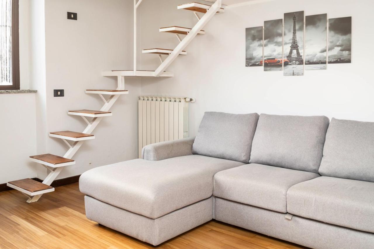 Casemi - Vincenzo 12 In Center Apartment Milan Bagian luar foto