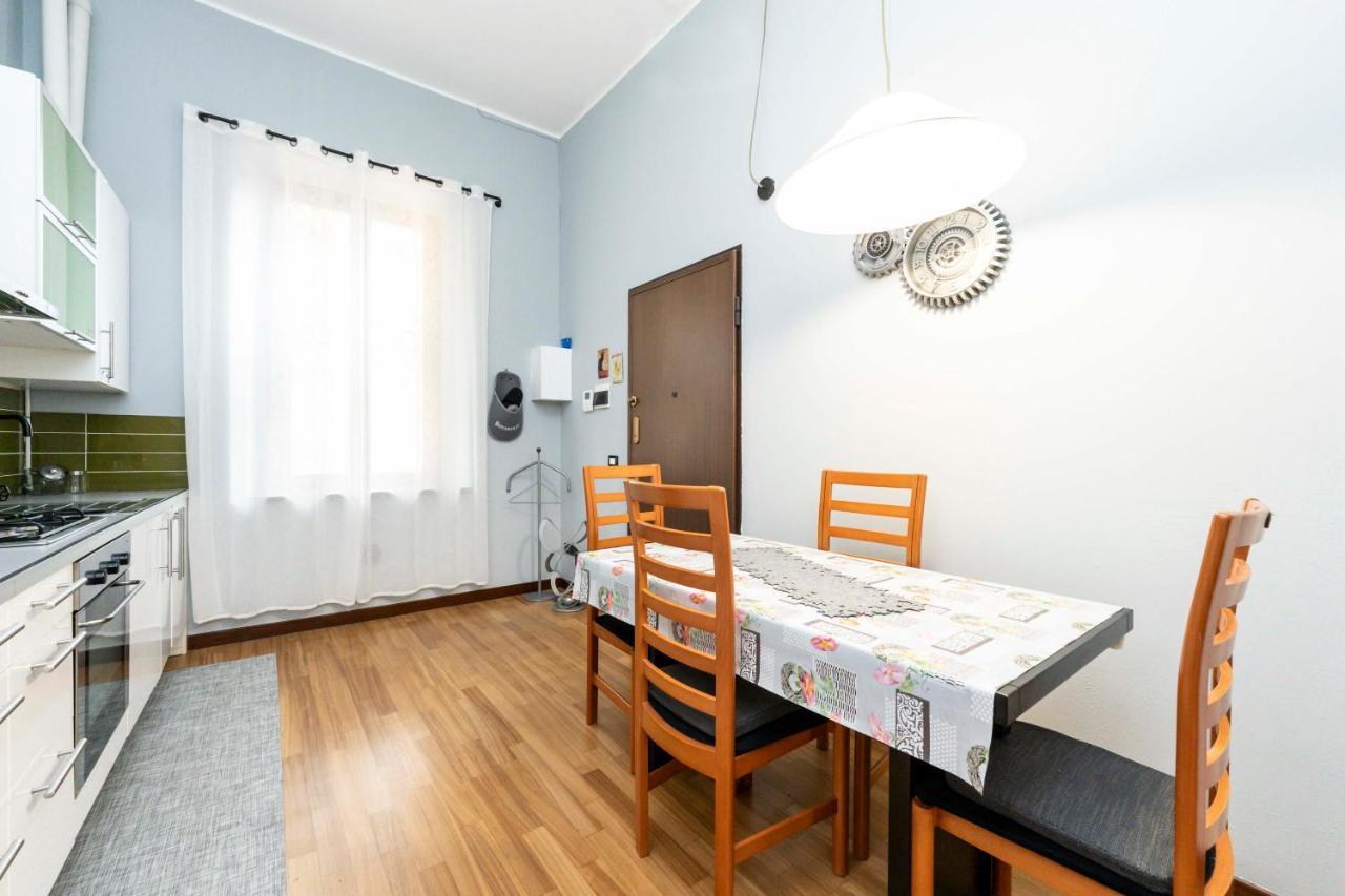 Casemi - Vincenzo 12 In Center Apartment Milan Bagian luar foto