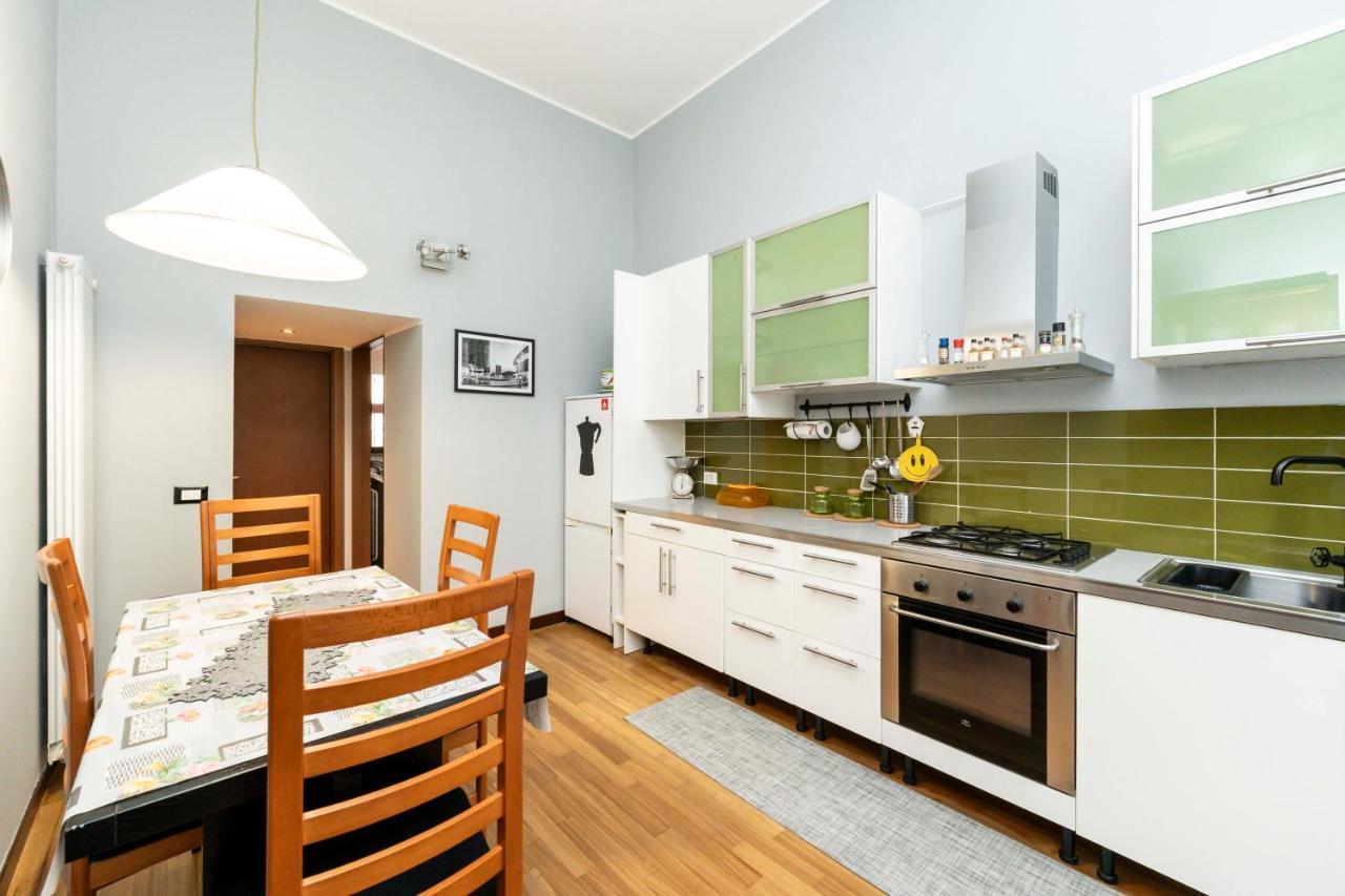 Casemi - Vincenzo 12 In Center Apartment Milan Bagian luar foto